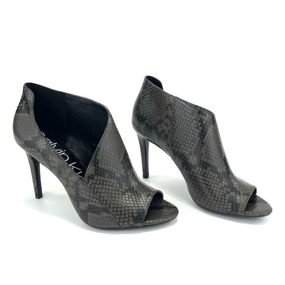 Calvin Klein Nastassia Stiletto Heels Size 8 Black & Gray Animal Print Peep Toe - Picture 16 of 16